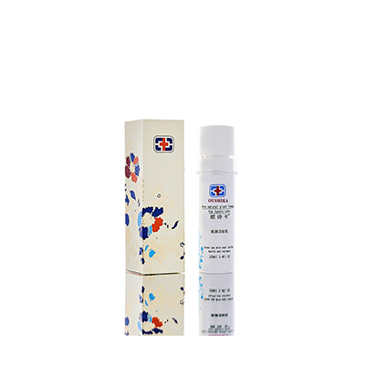 卢氏会下雨的乳液